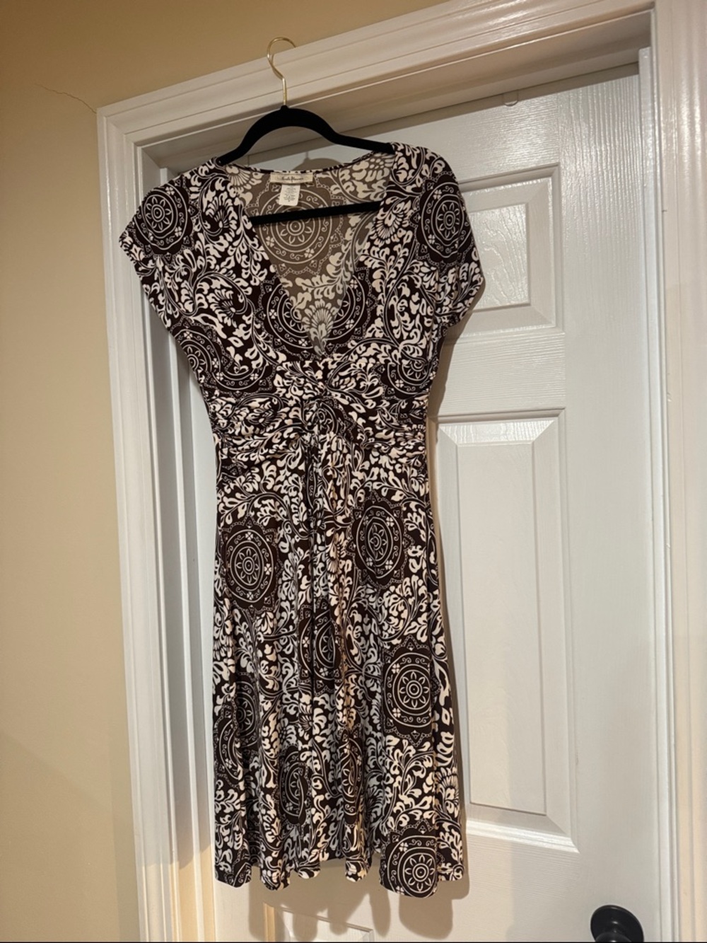 Brown and Cream Knot-Front Midi Dress